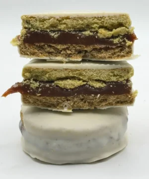 ALFAJOR DE CHOCOLATE BLANCO SIN AZÚCAR CON DULCE DE LECHE X 1U - VENTOFIT